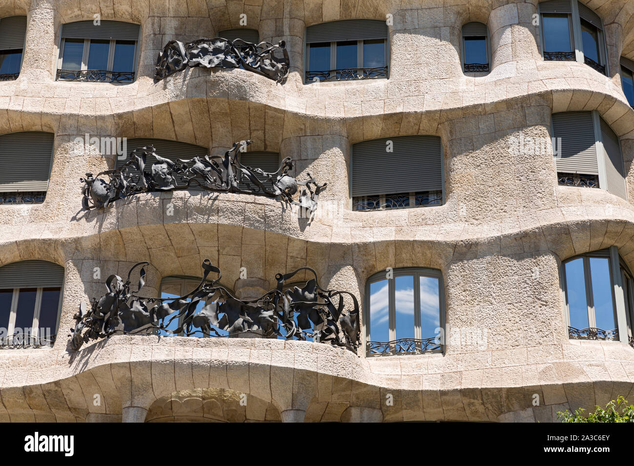 Barcelona; Passeig de Gracia, Casa Mila