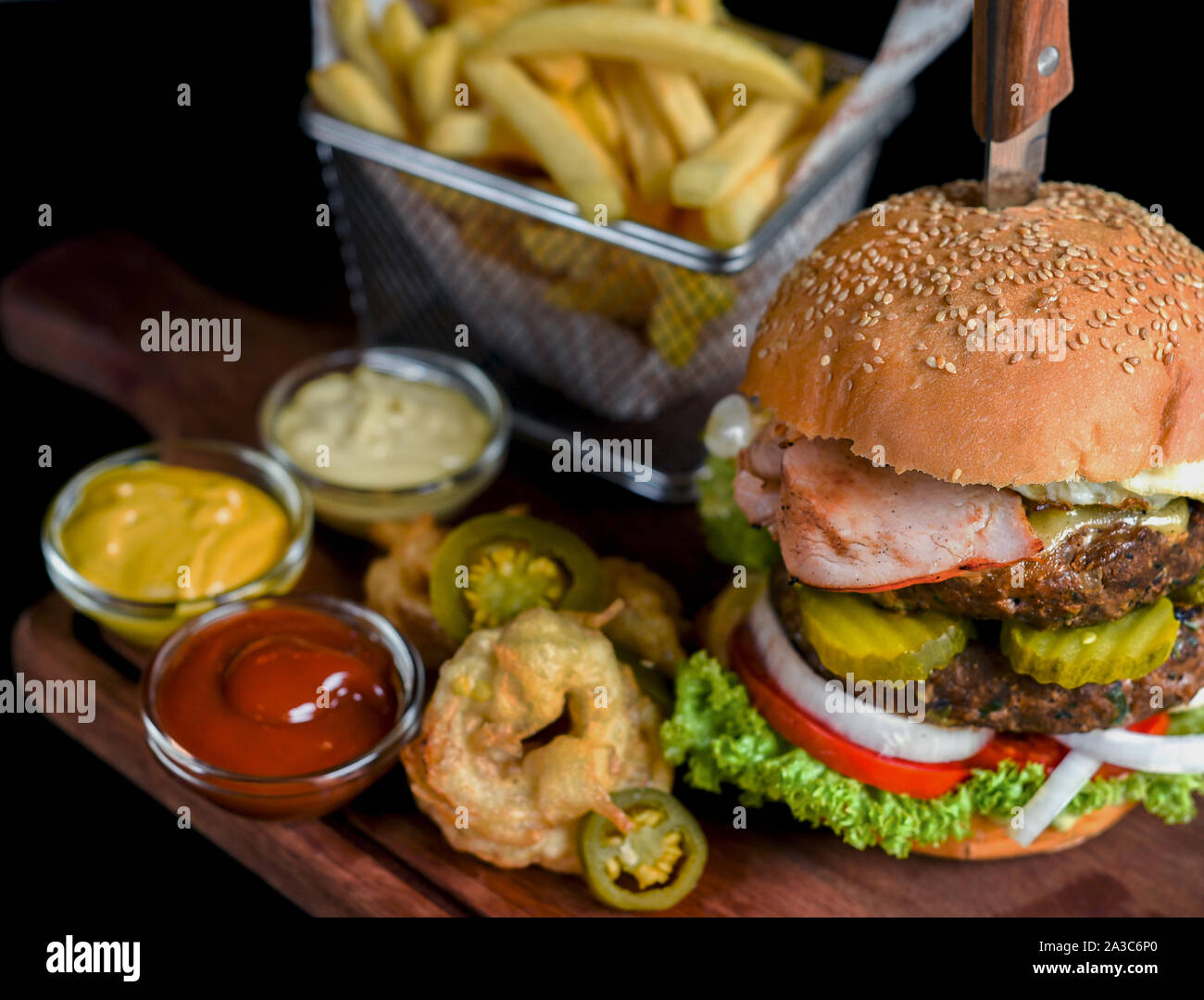 Burgers, Cheeseburger, Giant Burger, Bacon Cheese Burger, 100% beef, diner Stock Photo