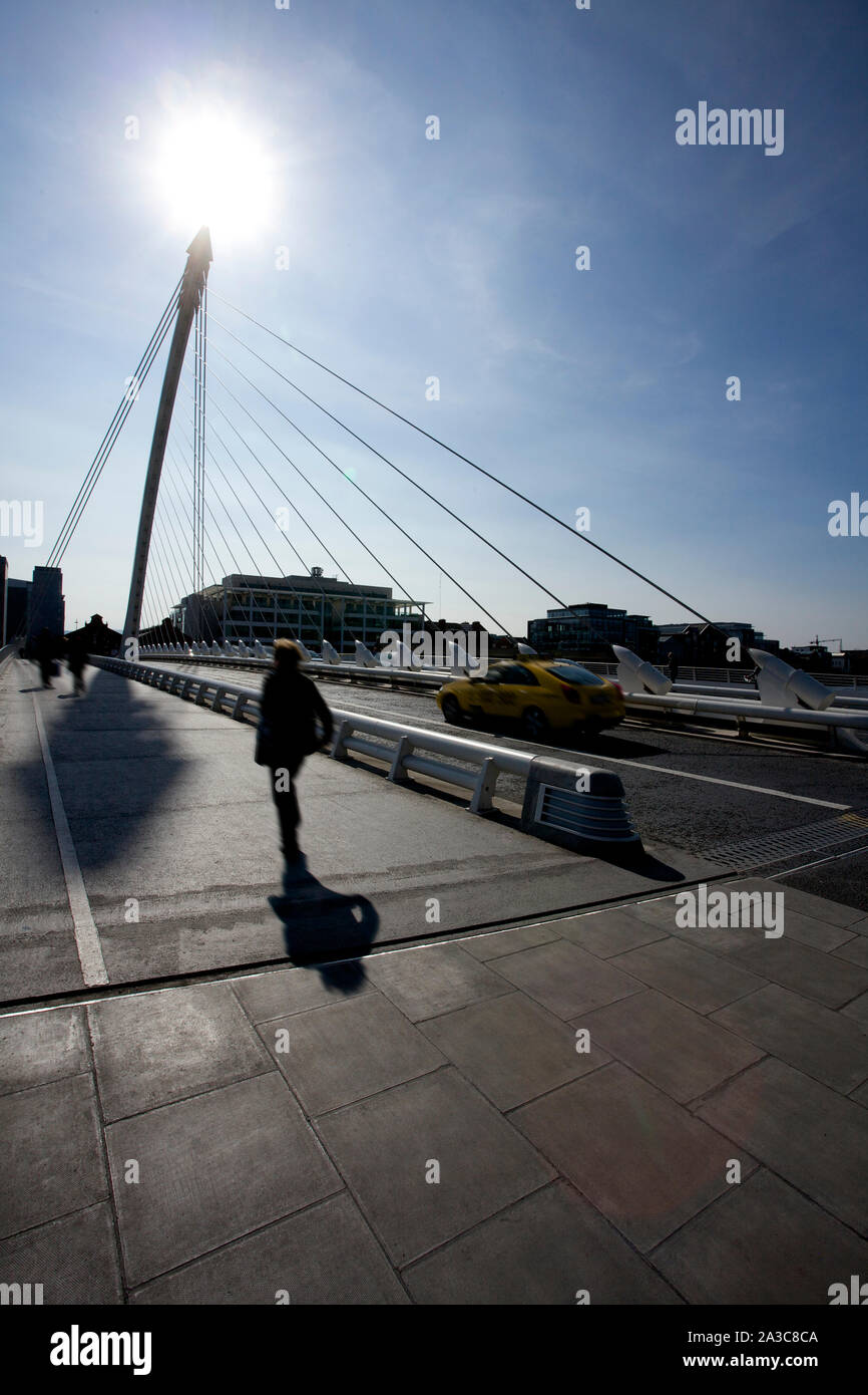 Samuel Beckett Bridge Dublin Stock Photo - Alamy