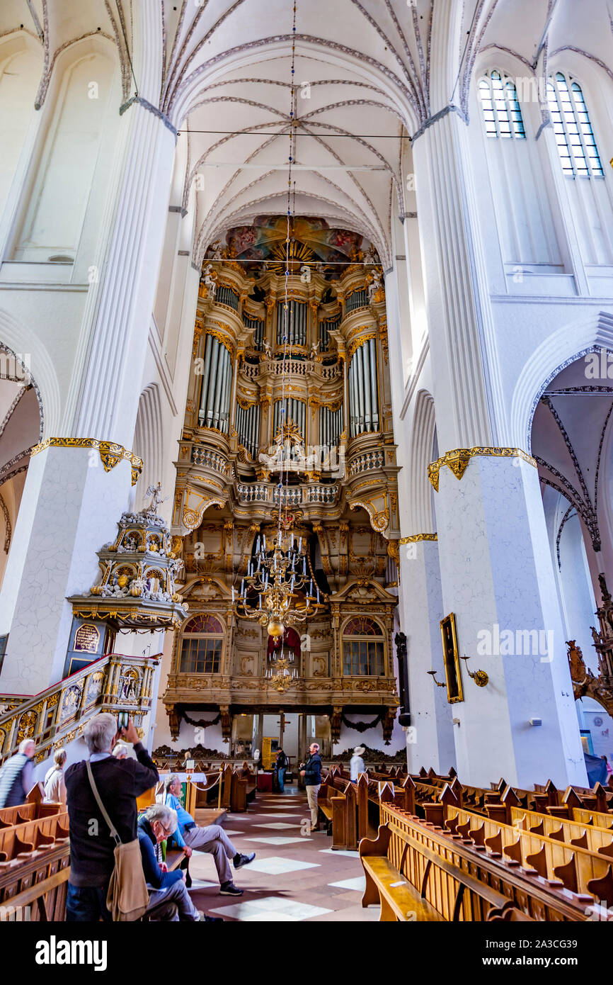Mary's church germany interior hi-res stock photography and images - Alamy