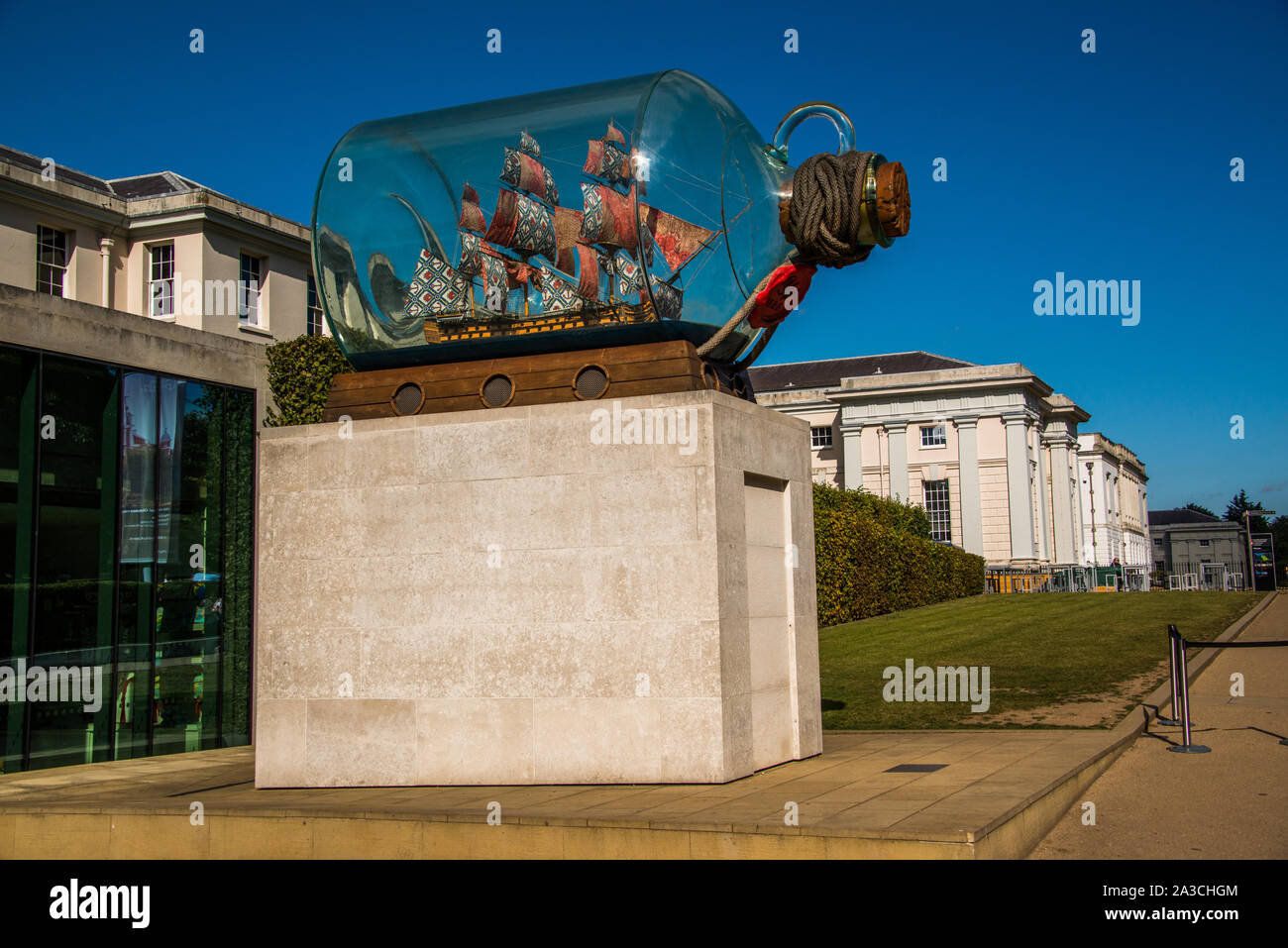 Nelson's 'Ship in a bottle' by Yinka Shonibare MBE Stock Photo