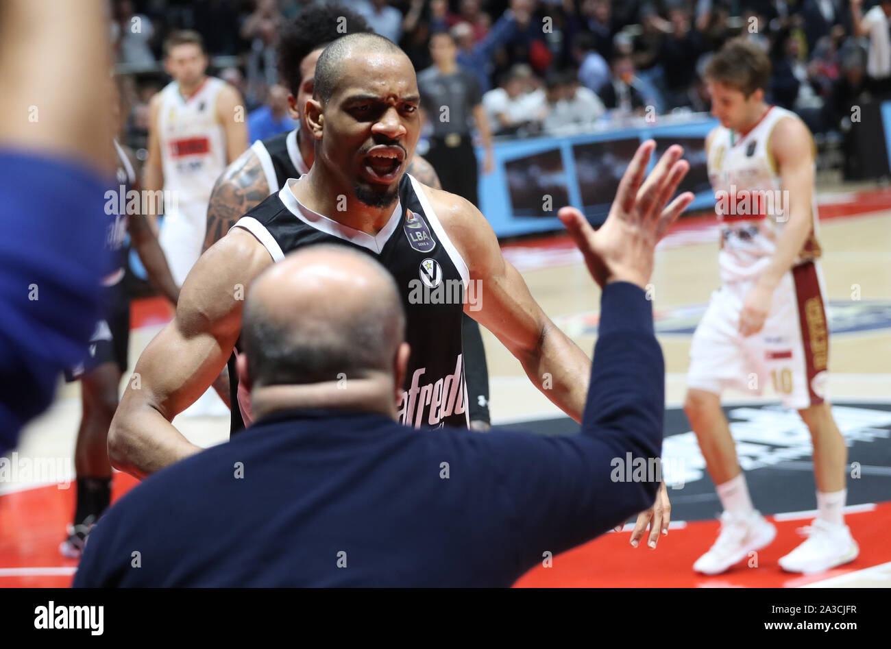 The Happiness Of Vince Hunter Virtus Segafredo Bologna During Segafredo Virtus Bologna Vs Umana Reyer Venezia Bologna Italy 06 Oct 2019 Bask Stock Photo Alamy