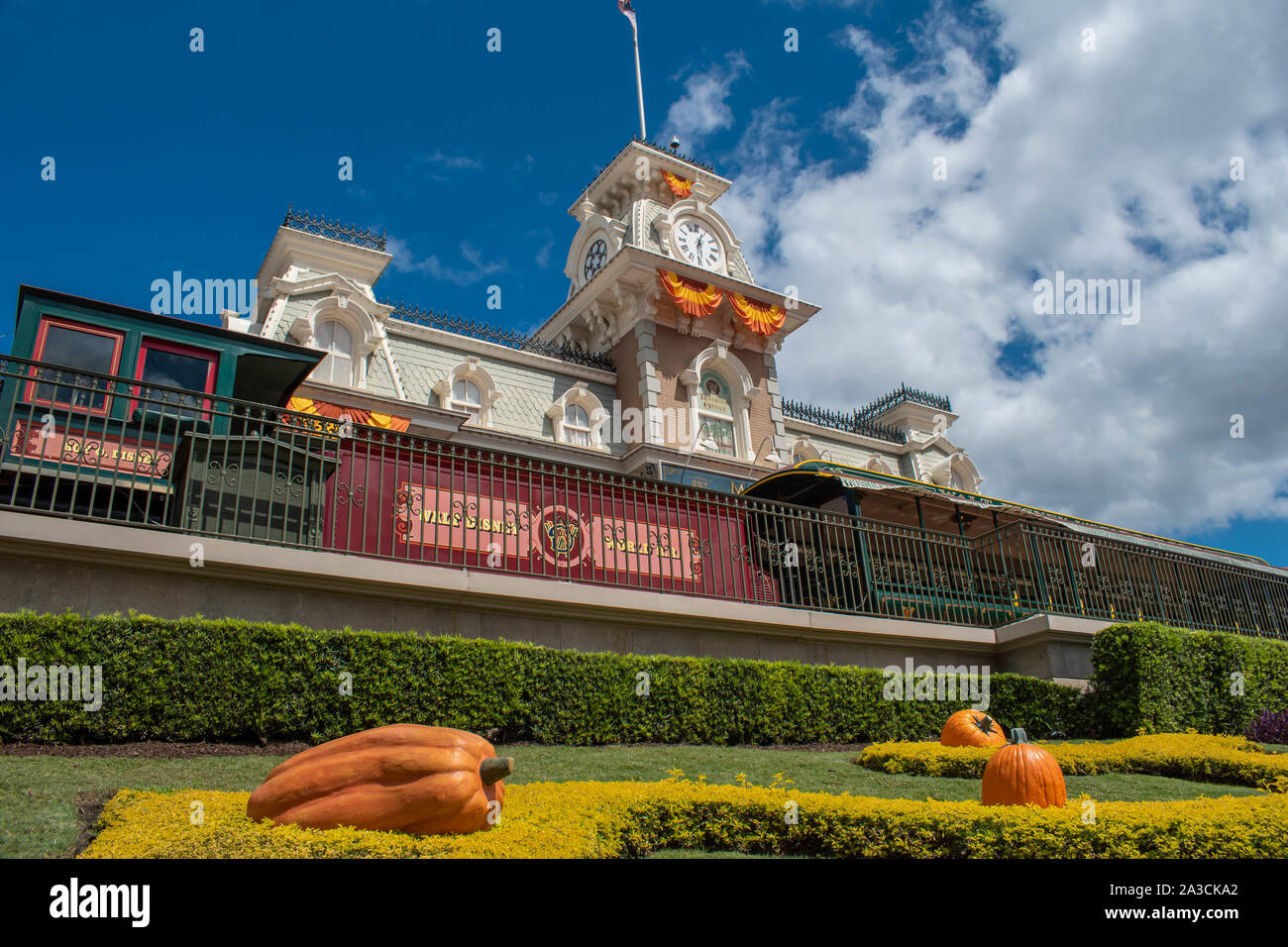 Disney magic kingdom train hi-res stock photography and images - Alamy