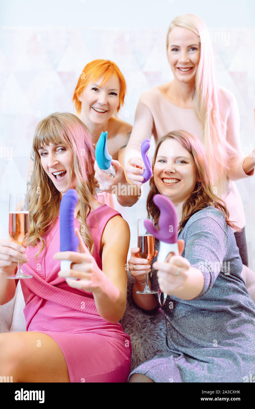 was ist eine dildo party Homemade Dildo | DIY Dildo Kit