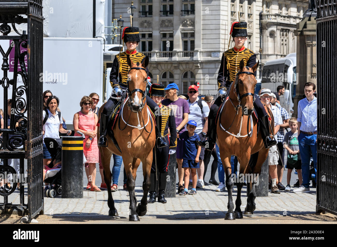 Mounted guards, soldiers of the King's Troop, Royal Horse Artillery