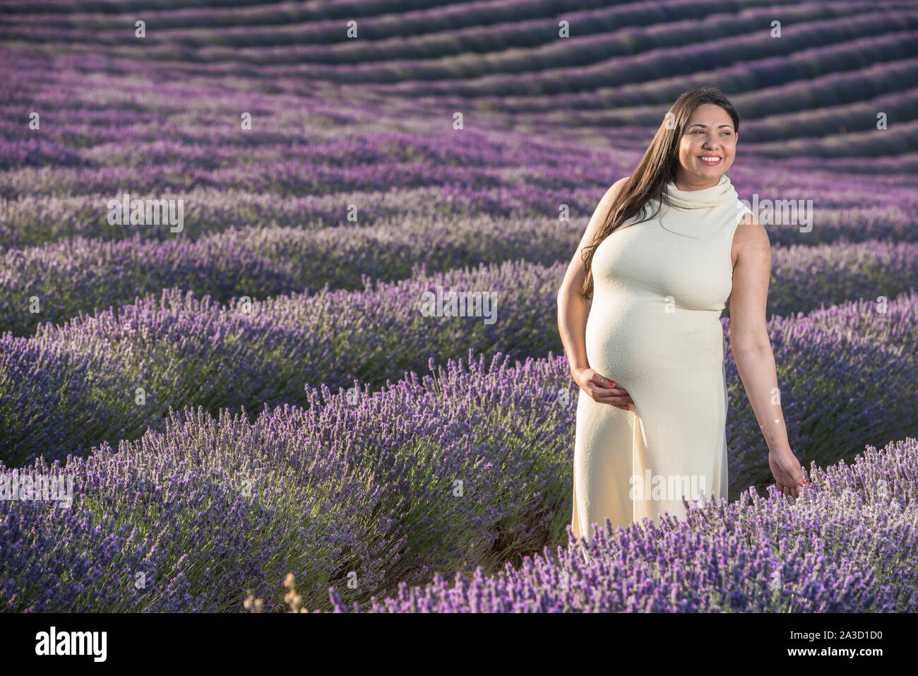 Aromatherapy pregnant hires stock photography and images Alamy