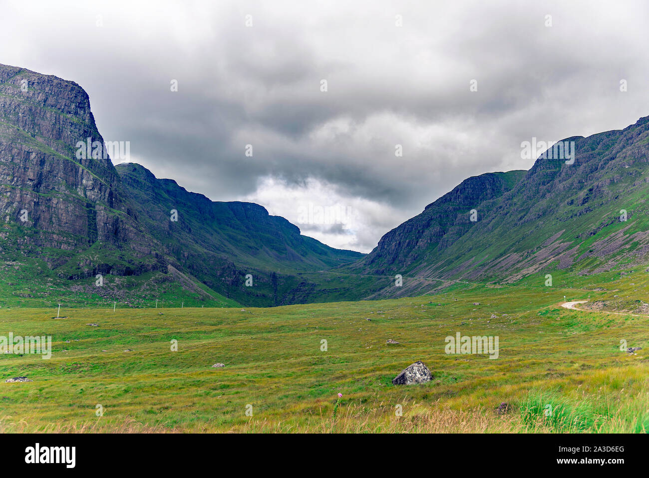 Bealach na Bà single track road to The "Pass of the Cattle" viewpoint
