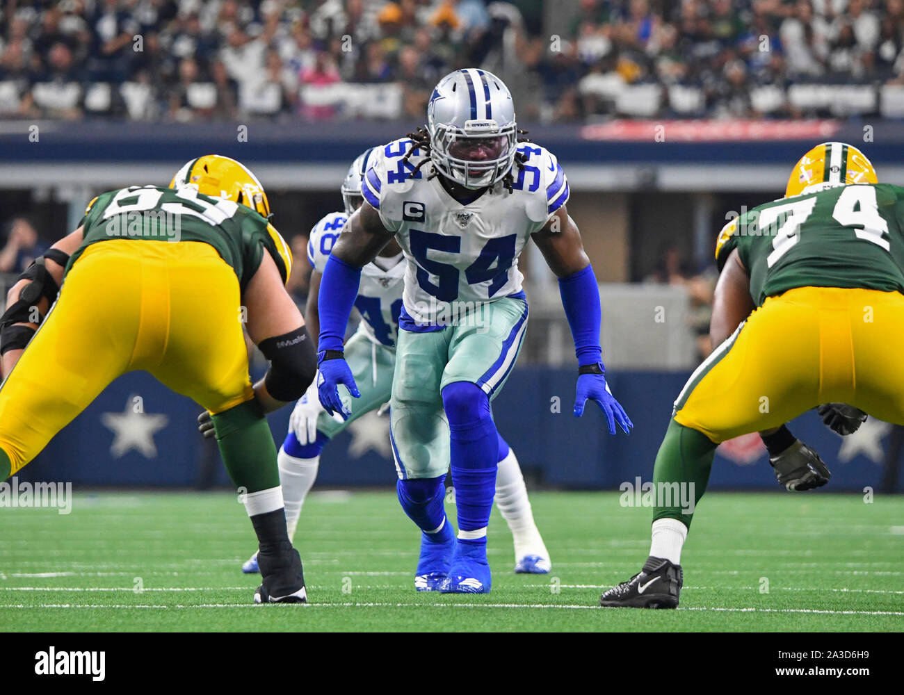 Oct 6, 2019: Dallas Cowboys middle linebacker Jaylon Smith #54 before an  NFL game between the