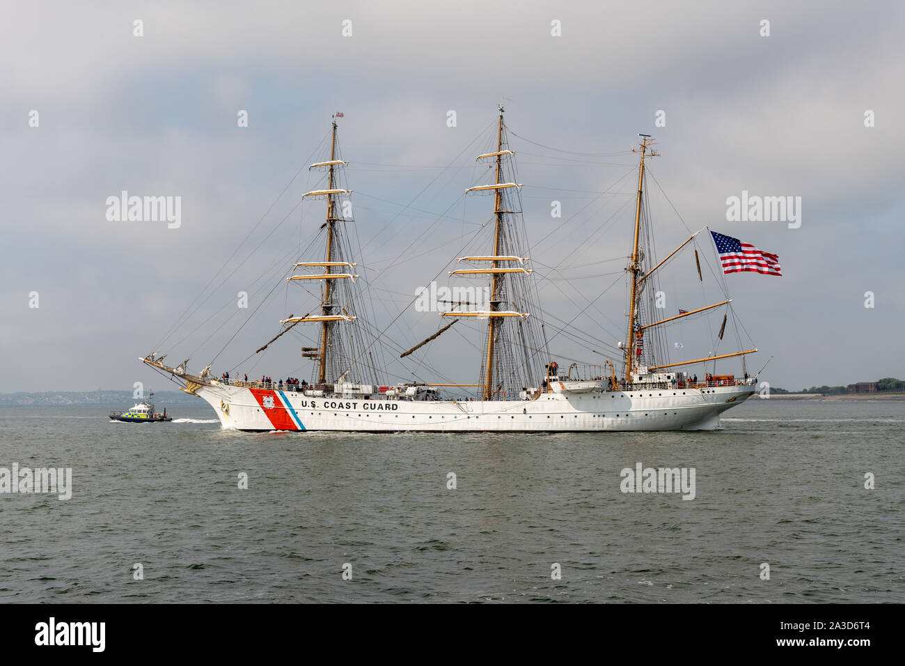 Uscg barque eagle wix 327 hi-res stock photography and images - Alamy