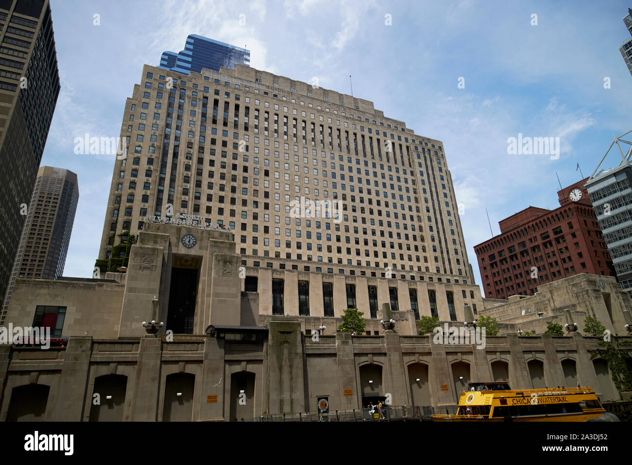 two north riverside plaza the original chicago daily news building chicago illinois united states of america Stock Photo