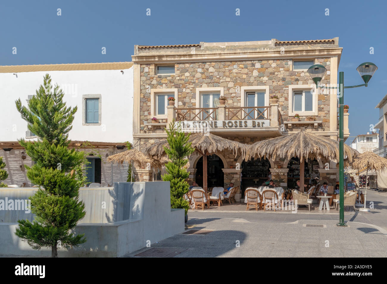Stone roses bar hires stock photography and images Alamy