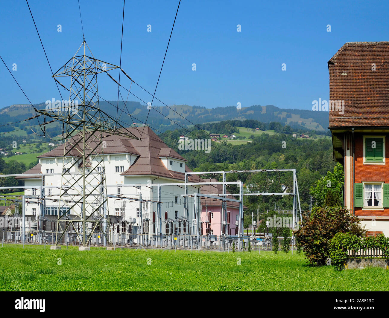 Umspannwerk (Bahnstrom) in Steinen im Schweizer Kanton Schwyz Stock Photo