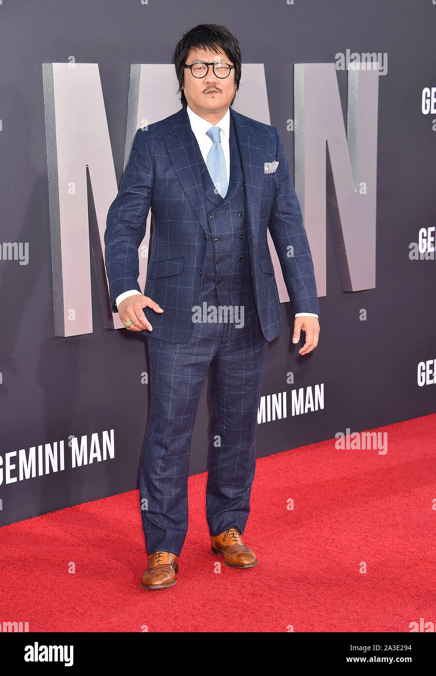 Benedict wong red carpet hi-res stock photography and images - Alamy