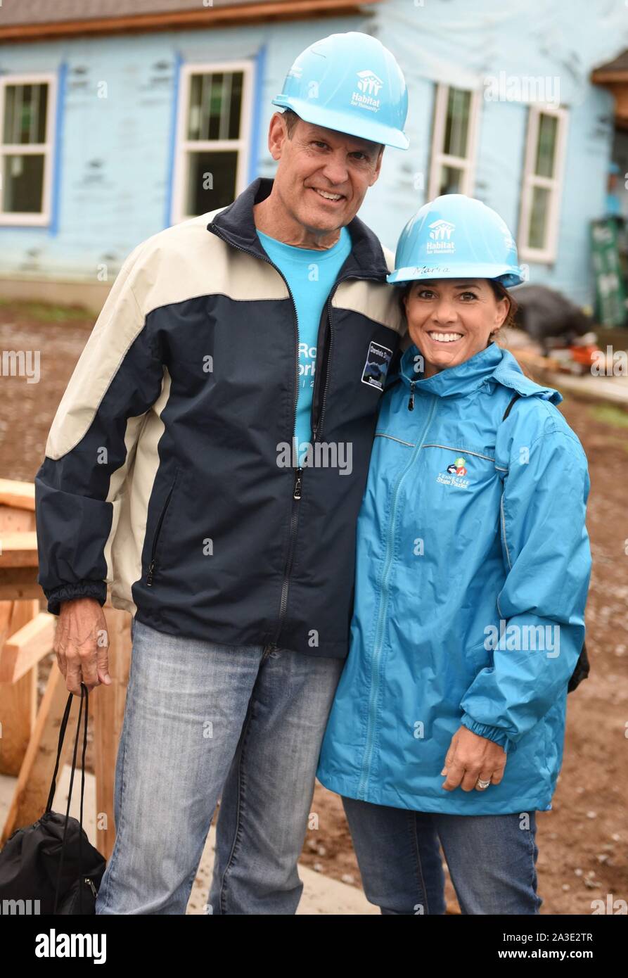 Nashville, TN, USA. 7th Oct, 2019. Governor Bill Lee, Maria Lee at a public appearance for Jimmy Carter Builds Homes for Habitat for Humanity, Lindsey Meadow Court, Nashville, TN October 7, 2019. Credit: Derek Storm/Everett Collection/Alamy Live News Stock Photo