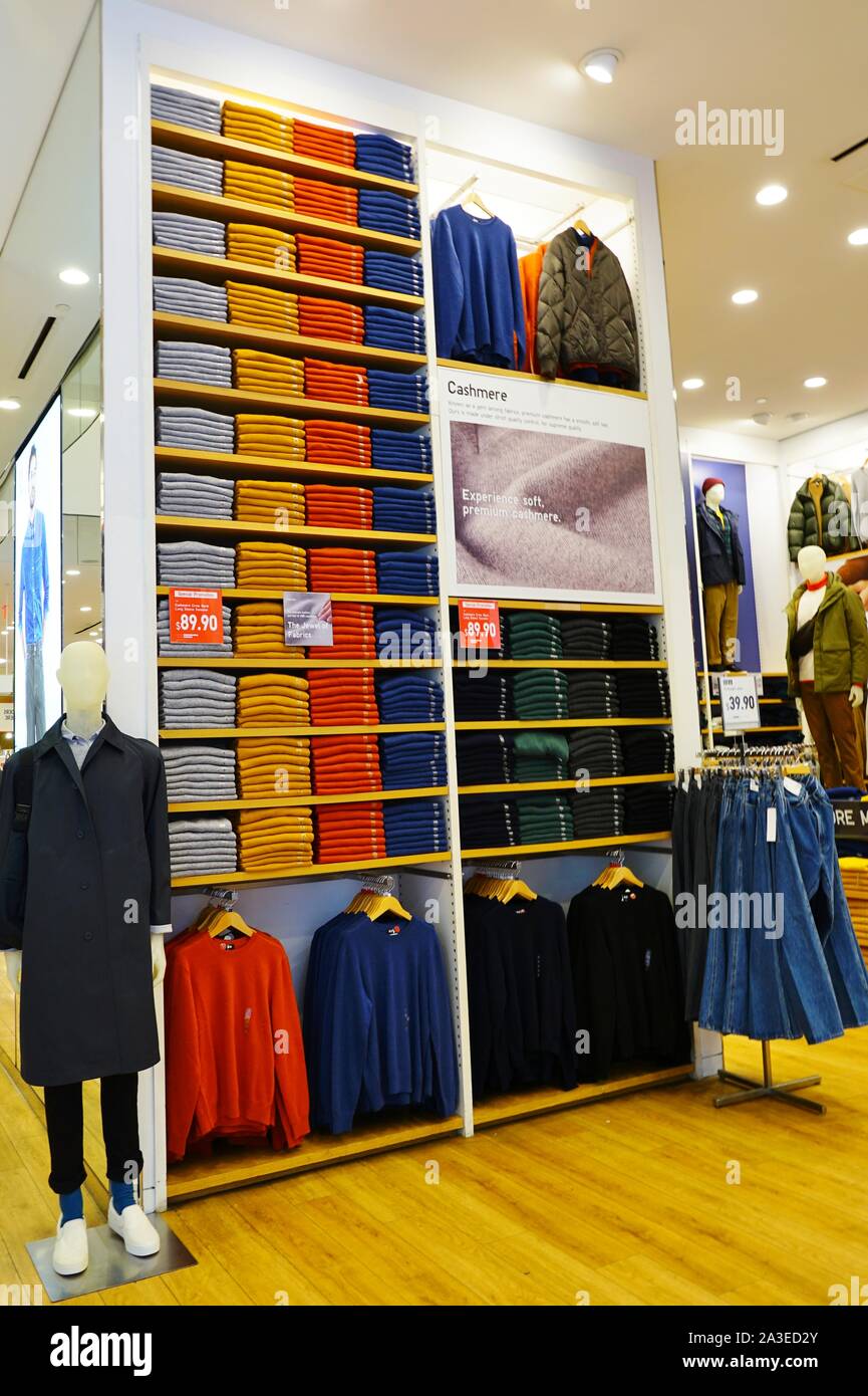 UNIQLO 31 West 34th Street New York NY 10001 on 4URSPACE retail profile