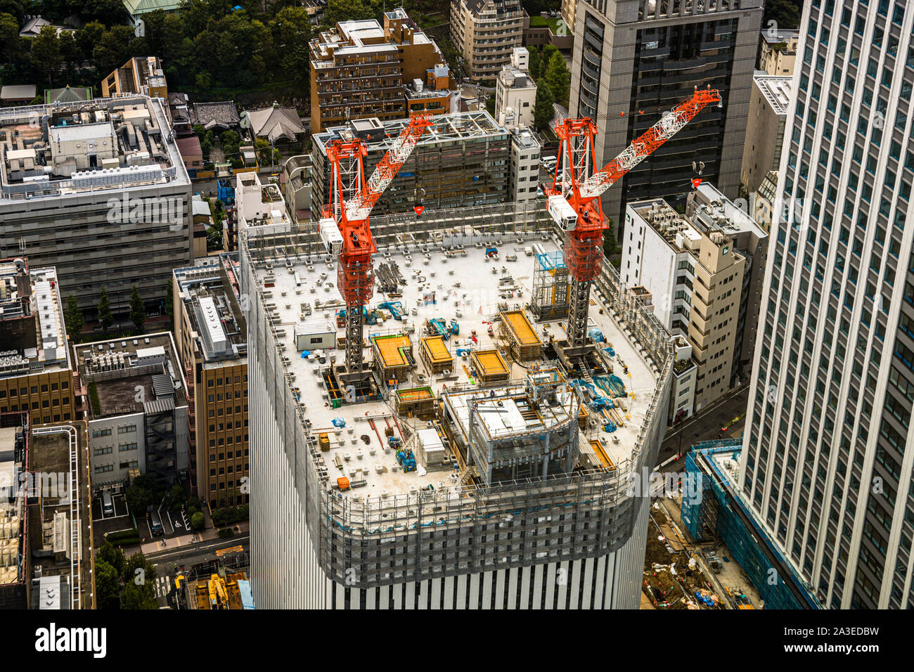 Earthquake Proof Building High Resolution Stock Photography and Images