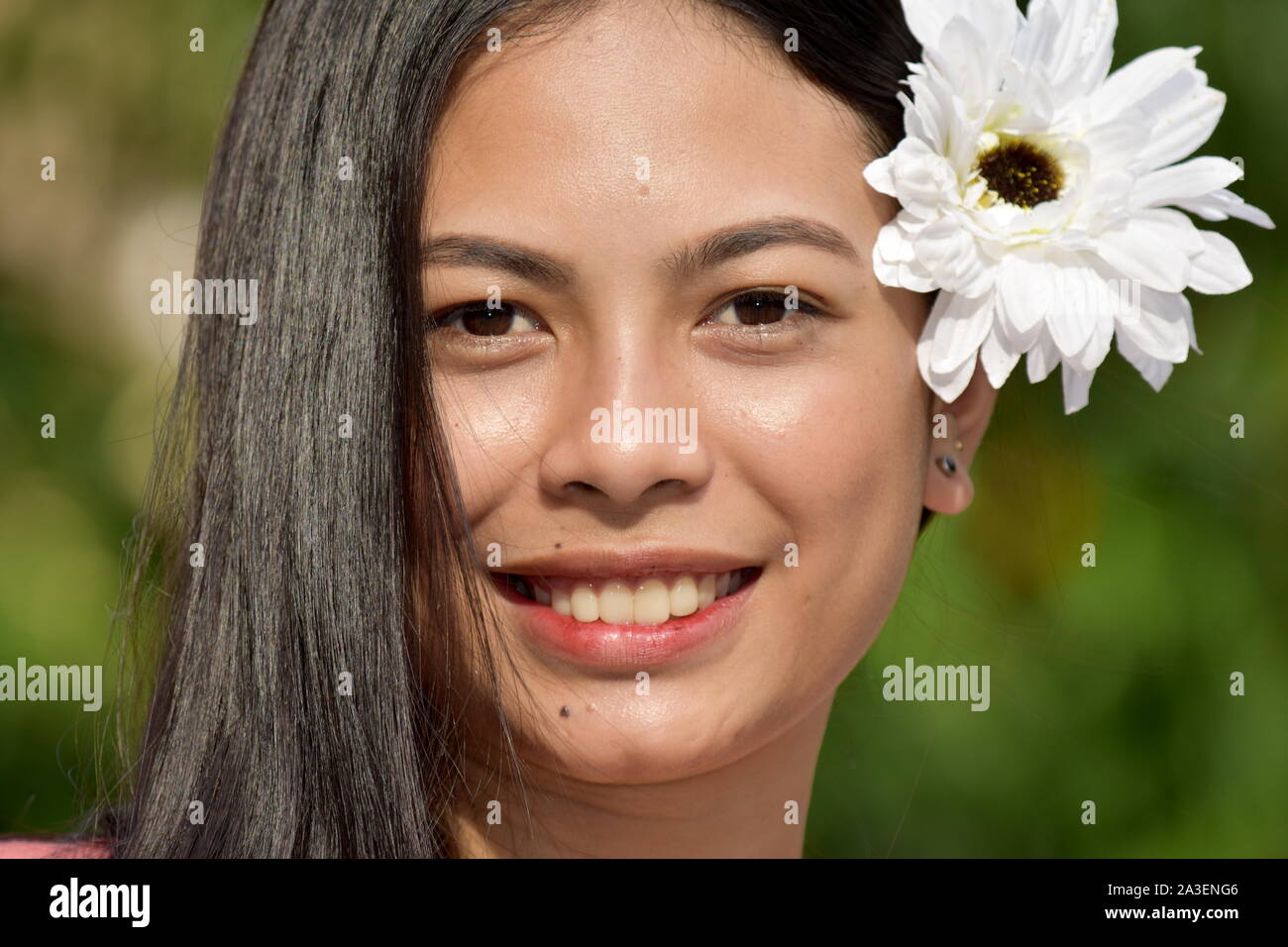 Smiling asian woman floral hi-res stock photography and images - Alamy