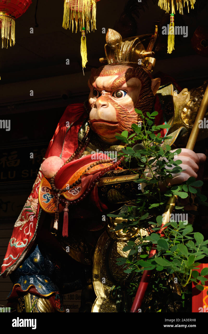 A Statue Of The Chinese Monkey King Sun Wukong Outside A Shop For Buddhist Ritual Objects In Waterloo Street Bugis Area Singapore Stock Photo Alamy A Statue Of The Chinese Monkey King Sun Wukong Outside A Shop For Buddhist Ritual Objects In Waterloo Street Bugis Area Singapore Stock Photo Alamy