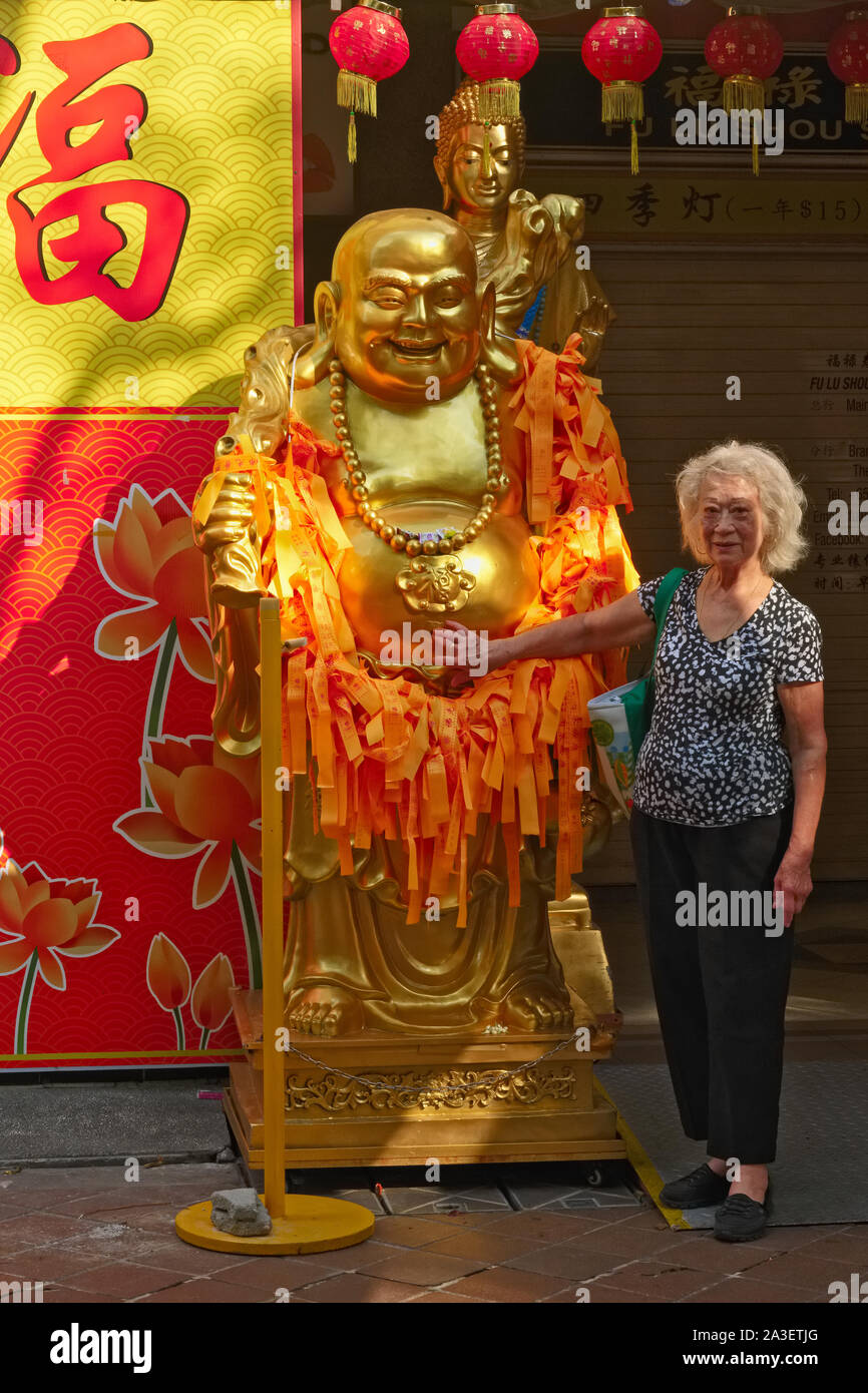 Laughing buddha shop hires stock photography and images Alamy