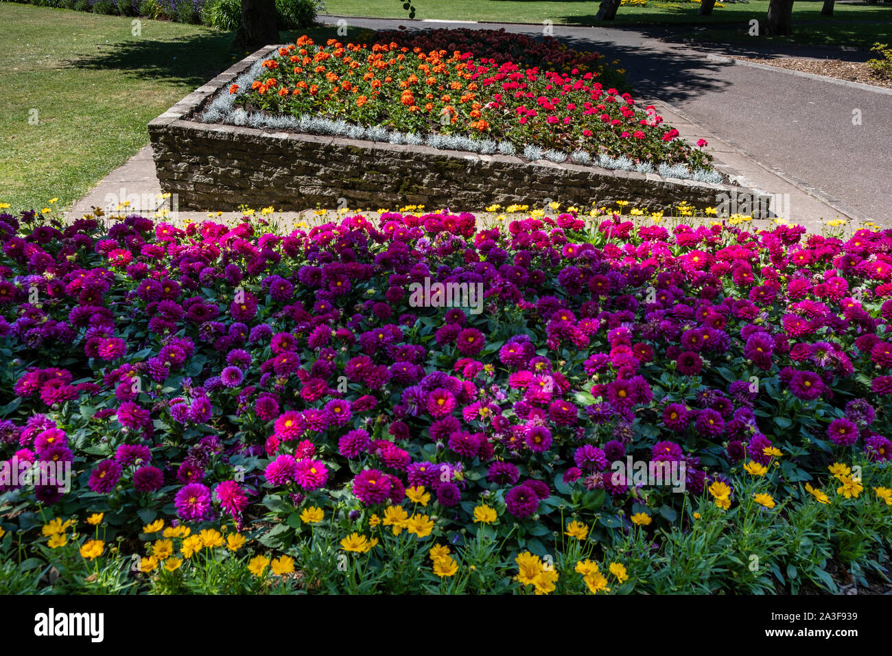 Decorative beds hi-res stock photography and images - Alamy
