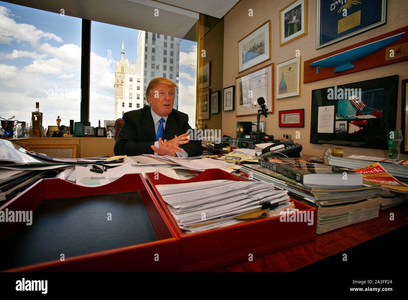 neighborhood CHAMBER Donald Trump トランプ mqdefault.jpg