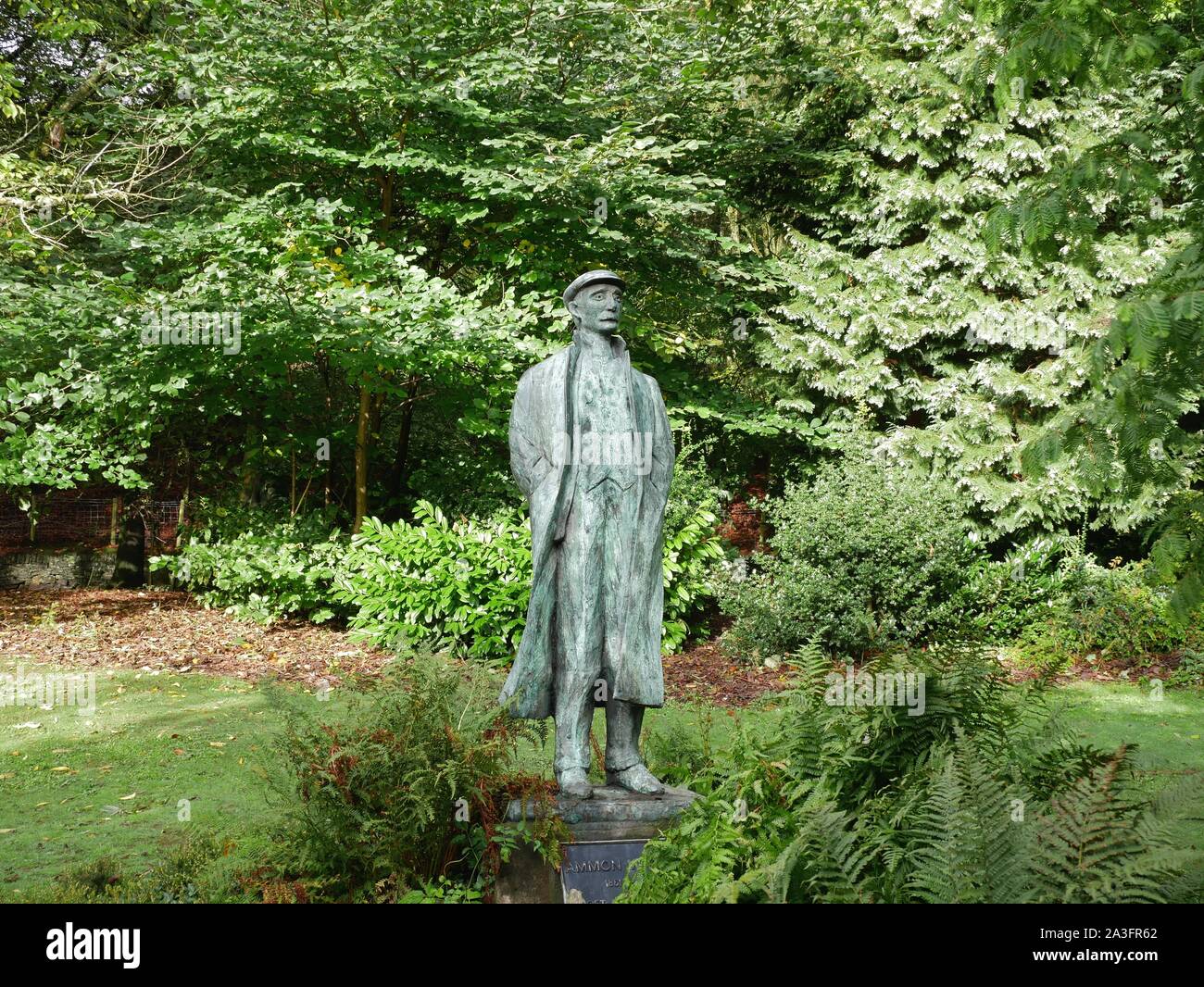 Sculpture of Ammon Wright poet and historian who lived1891 to 1946