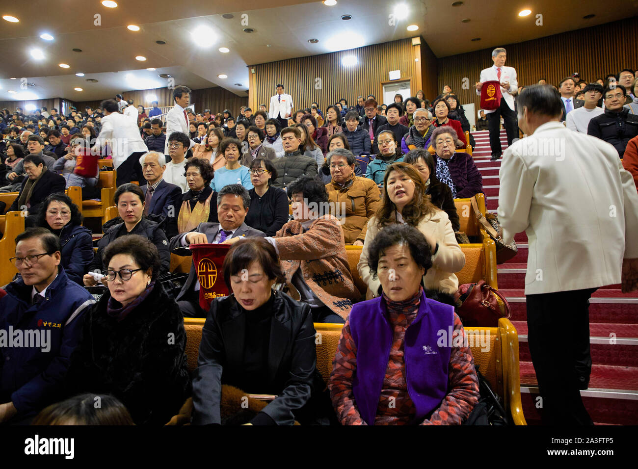 South Korea Seoul Yoido Full Gospel Church with the biggest audience 26