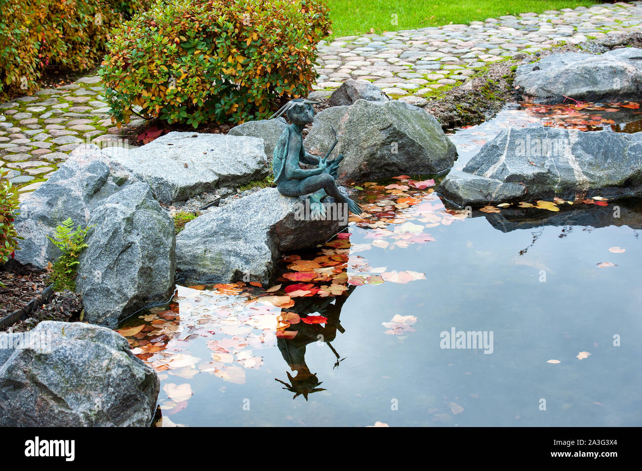SAINT PETERSBURG , RUSSIA- October 5, 2019: sculpture of Kappa (Japanese water  demon) was made by Konstantin Novikov, established in The Botanical Gar  Stock Photo - Alamy
