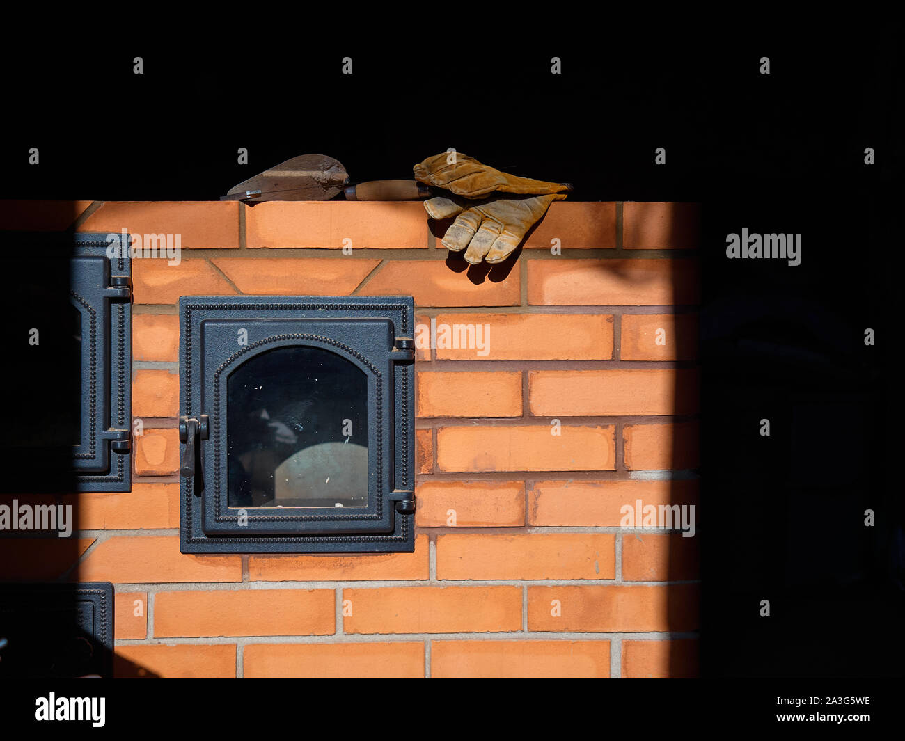 Natural brick fireplaces hi-res stock photography and images - Alamy