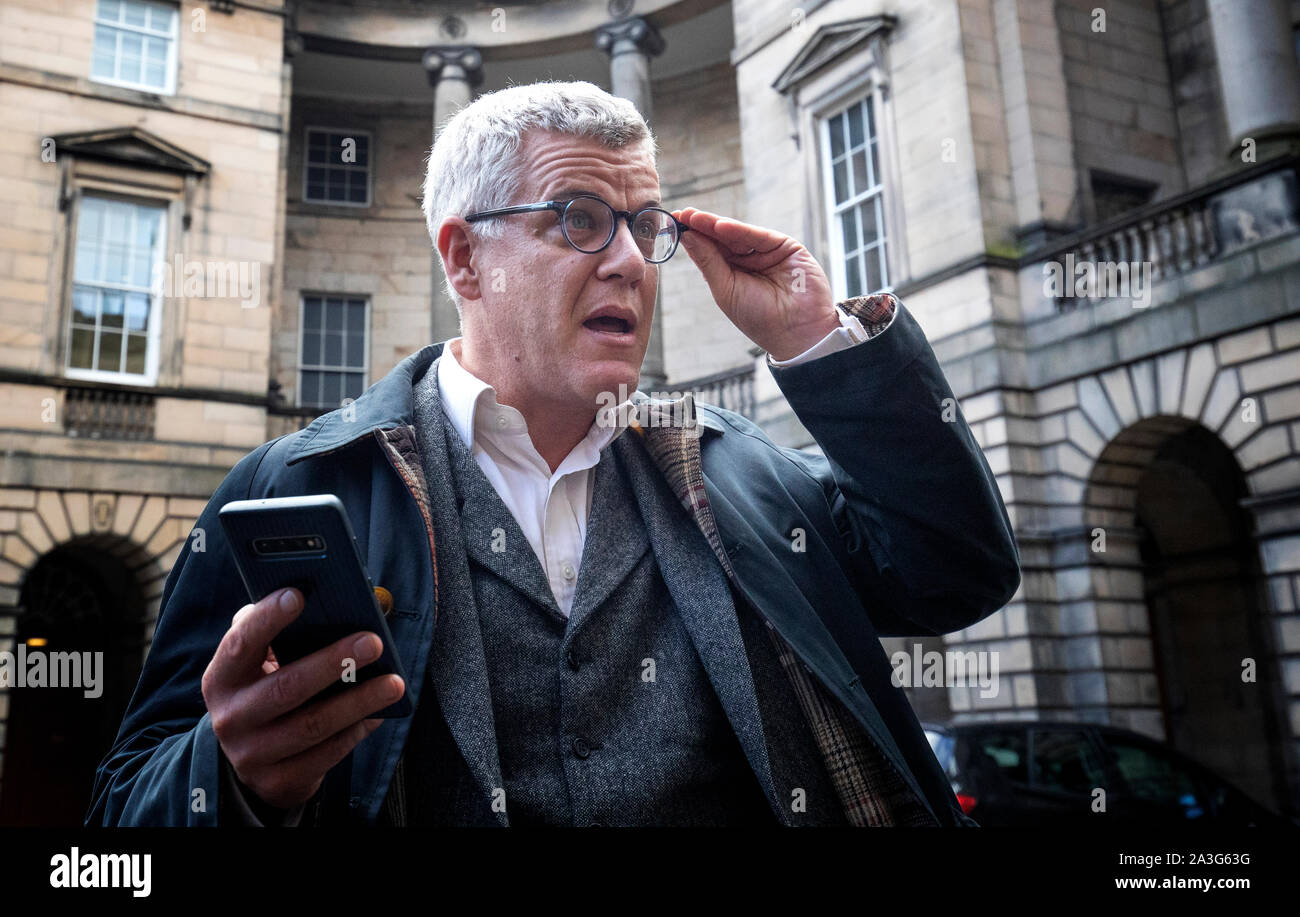 Jolyon Maugham QC speaks to the media outside the Court of Session in Edinburgh, as judges are asked to consider whether a court can sign a Brexit extension request letter on behalf of the government. Stock Photo