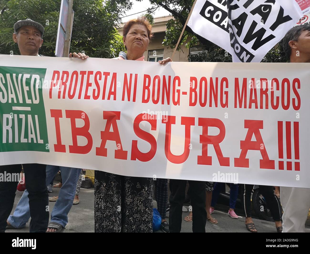 Manila, Philippines. 08th Oct, 2019. Supporters of Vice President Maria Leonor G. Robredo organised a protest near Supreme Court in Manila to urged the results of the ballot recount in three provinces where massive cheating allegedly took place in the 2016 elections.Former Senator Ferdinand R. Marcos, Jr. filed an electoral protest against Ms. Robredo, who is halfway through her term. (Photo by Joseph Dacalanio/Pacific Press) Credit: Pacific Press Agency/Alamy Live News Stock Photo