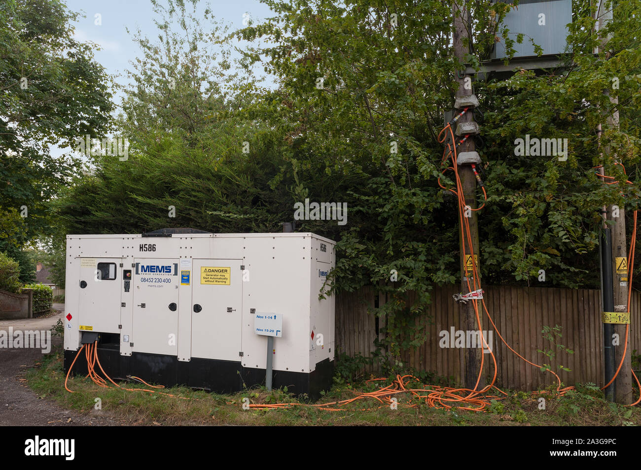 Three phase portable mains diesel generator as a power supply to failed overhead electrical