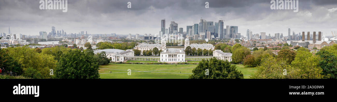 London panorama - Canary Wharf and City of London seen from Old Royal Observatory, Greenwich, London, UK Stock Photo