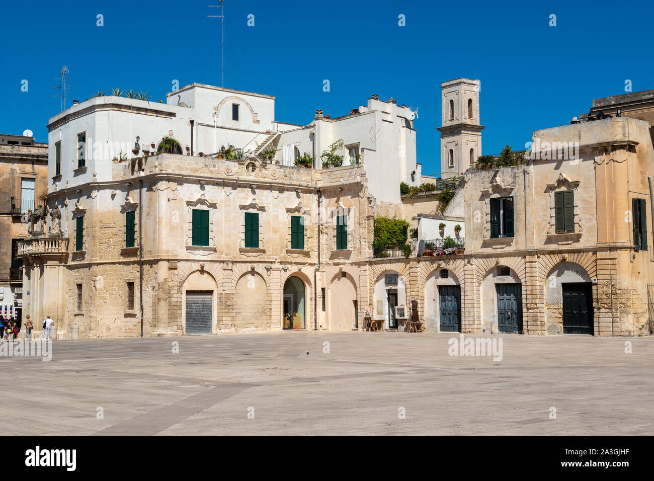 Building on Piazza del Duomo in Lecce, Apulia (Puglia) Southern Italy Stock Photo
