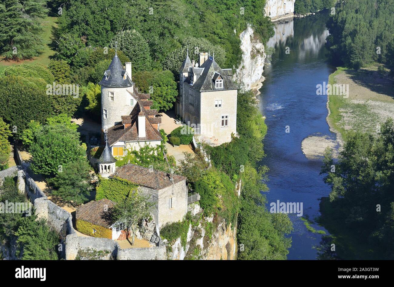 Canal De Rio De Cesse Do La No Departamento De Herault Do Francês Foto de  Stock - Imagem de parque, vila: 71790480