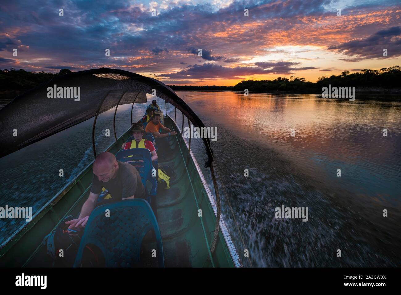 Colombia, Llanos, Vichada, Tambora, Tuparro National Park, in canoe on the Orinoco Stock Photo