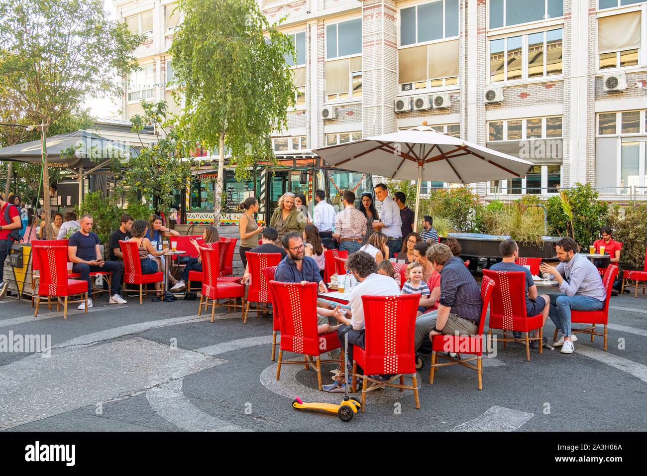 Ground Control 81 Rue Du Charolais 75012 Paris France 75012 High Resolution Stock Photography and Images - Alamy