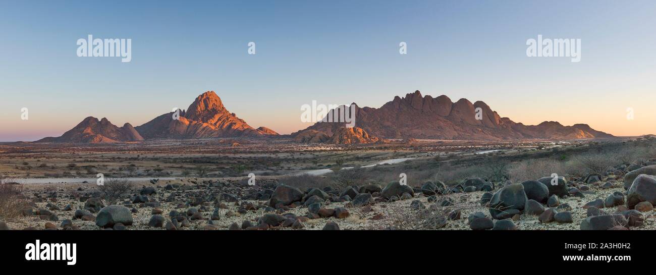 Panoramic nature hi-res stock photography and images - Alamy