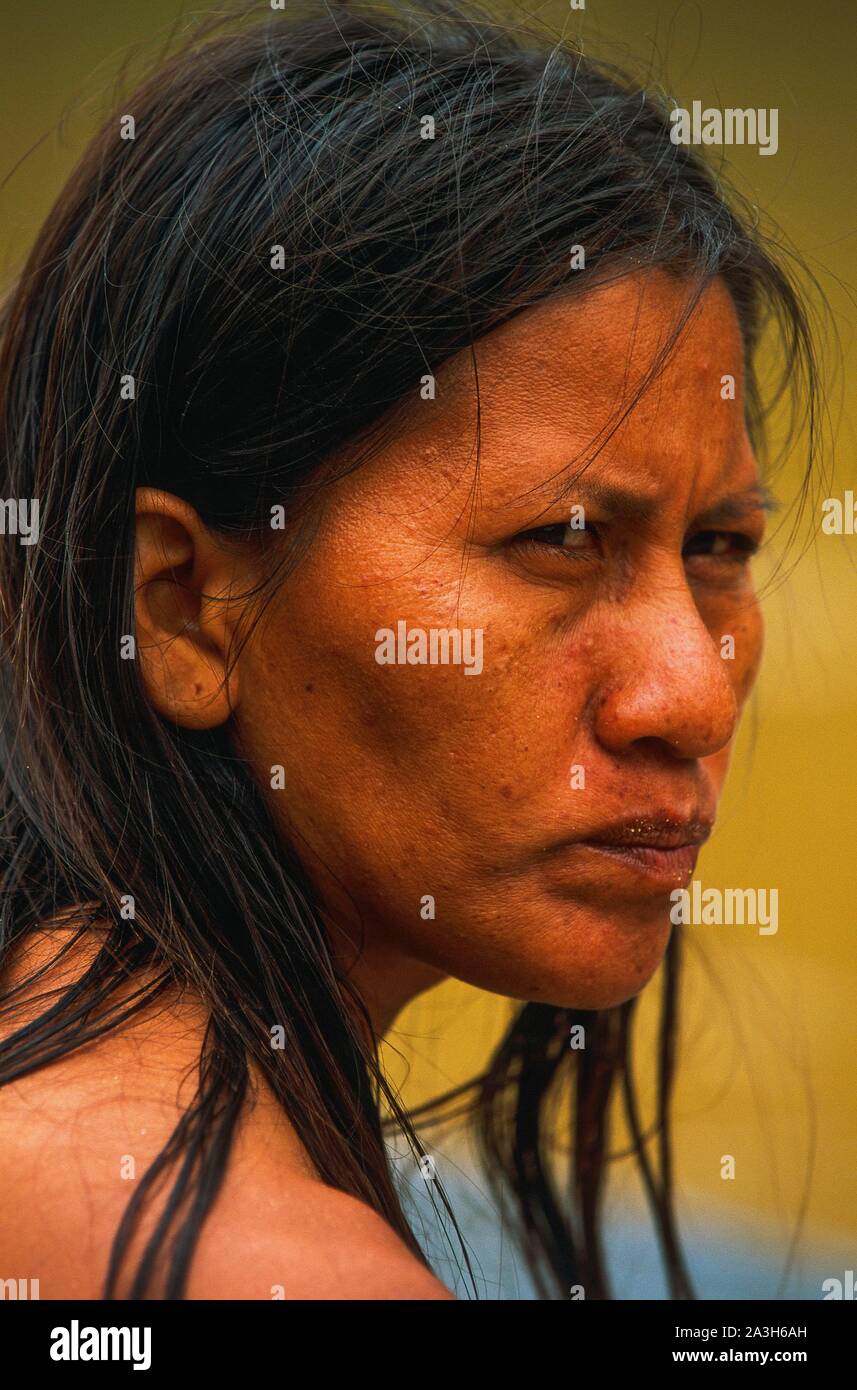 Ecuador, Orellana, Rio Cononaco, Portrait, the Huaorani are one of the last two tribes of hunter-gatherers who live in the heart of the rainforest of Ecuador Stock Photo