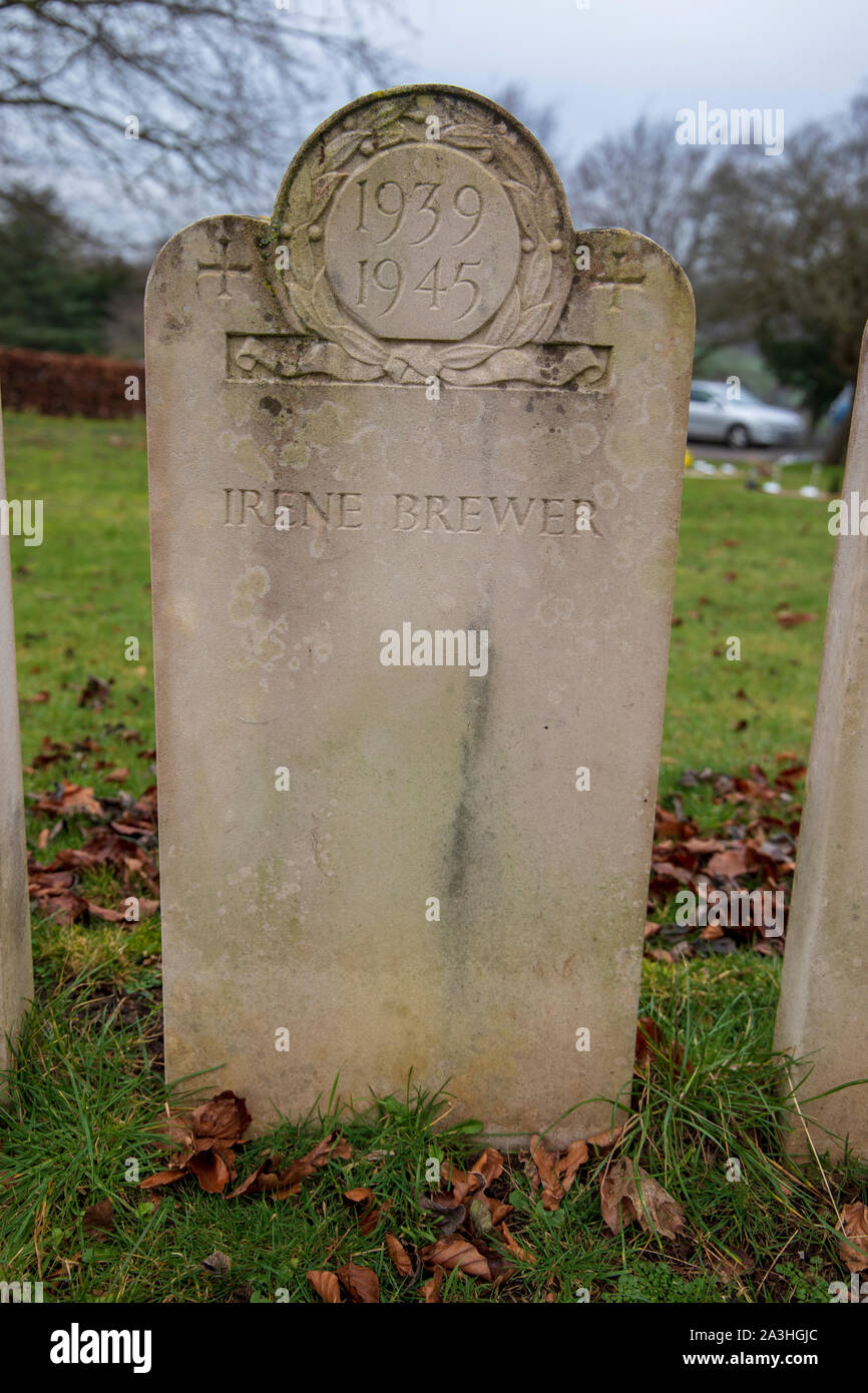 The 1939-1945 Bath Air Raid Grave of Irene Brewer at Haycombe Cemetery, Bath, England Stock Photo