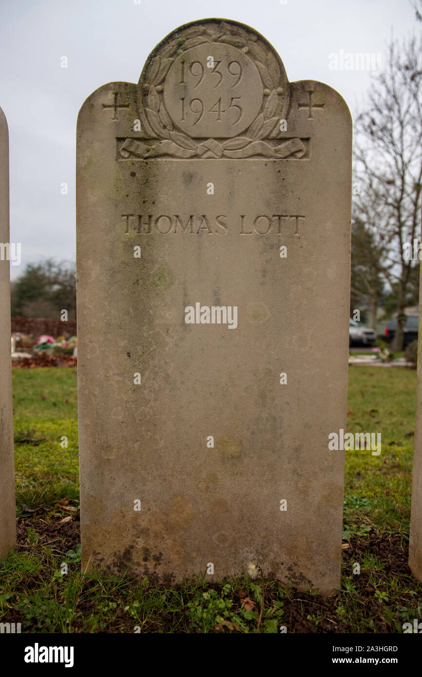 The 1939-1945 Bath Air Raid Grave of Thomas Lott at Haycombe Cemetery, Bath, England Stock Photo