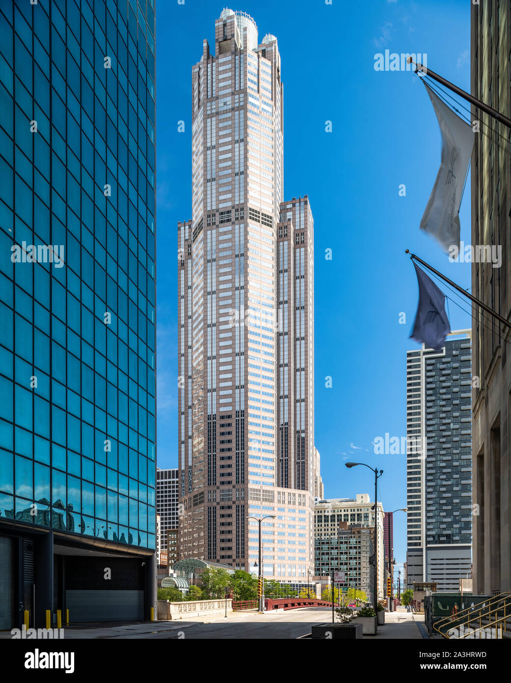 311 South Wacker Drive designed by Kohn Pedersen Fox Stock Photo Alamy