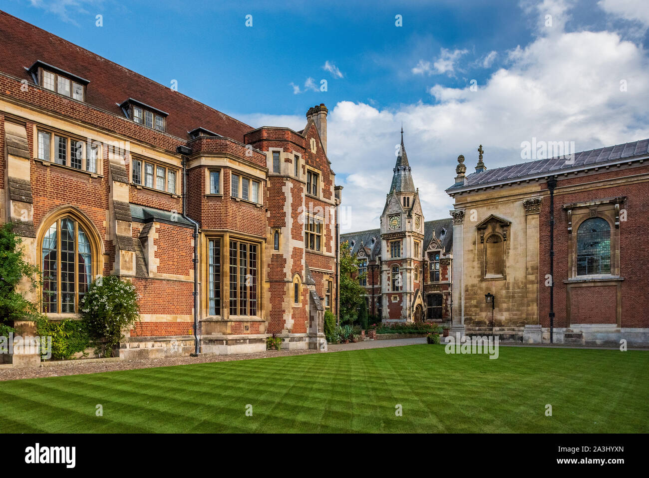 Pembroke College Cambridge, University of Cambridge - The Old Court of Pembroke College with the clock tower, founded in 1347, in central Cambridge UK Stock Photo