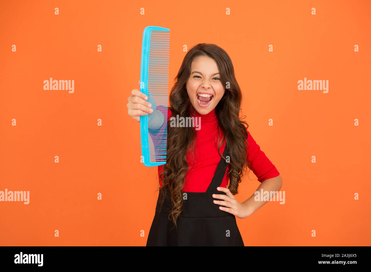 Get Rid Of Annoying Tangles Large Comb Girl Long Hair Hold