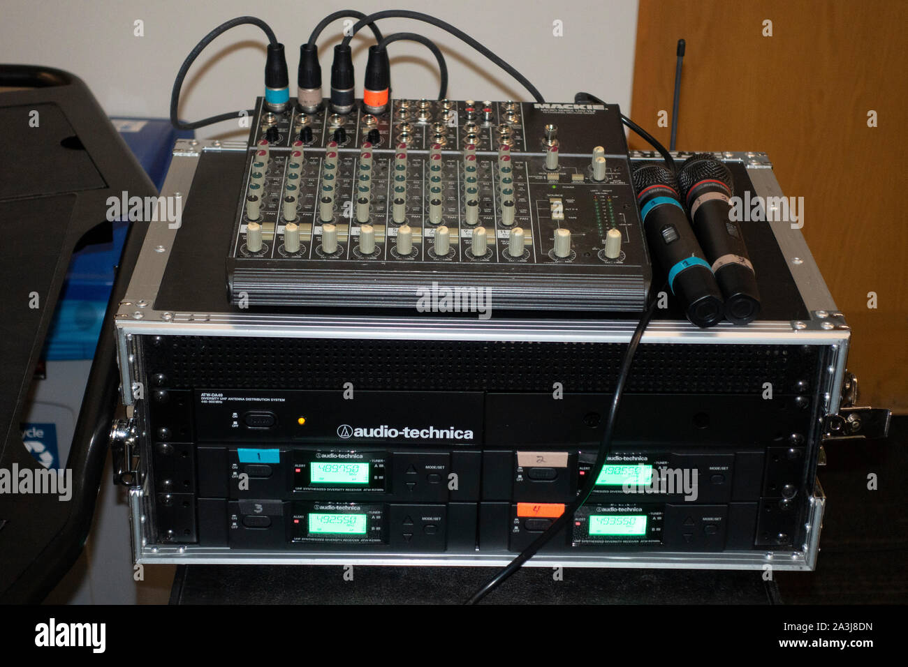 AudioTechnica antenna distribution system with a Mackie 12 channel