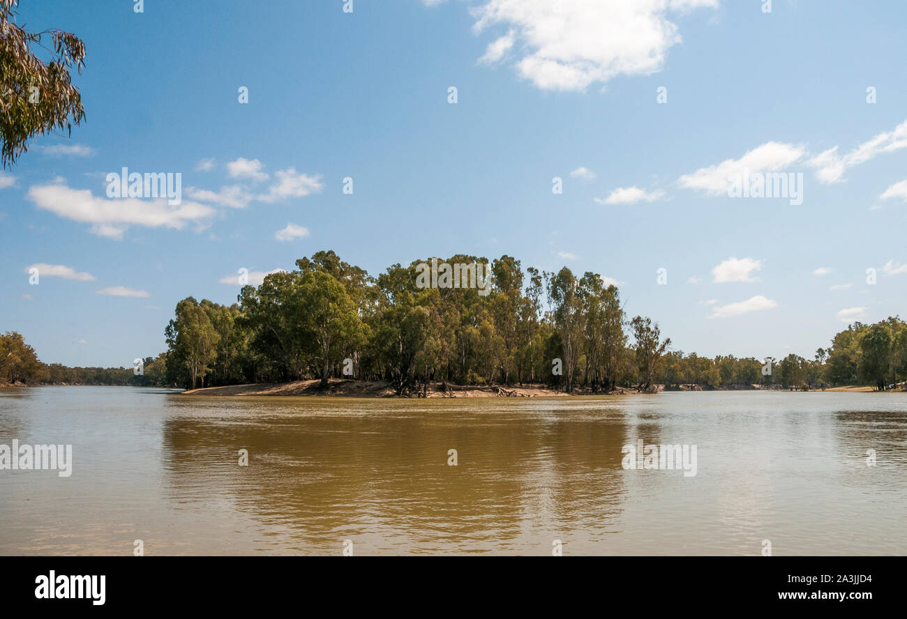 Murray River at Boundary Bend, northwest Victoria, Australia Stock Photo