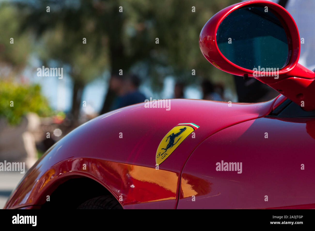 Ferrari Logo Sticker – Wild Graphics Co