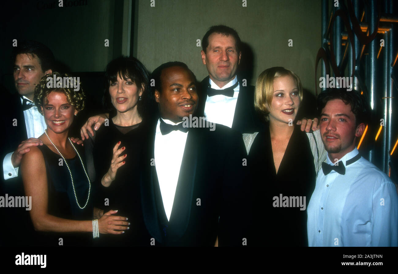 Los Angeles, California, USA 28th January 1995 (L-R) Actor Ted McGinley, actress Amanda Bearse, actress Katey Sagal, producer Michael G. Moye, actor Ed O'Neill, actress Christina Applegate and actor David Faustino attend Married With Children 200th Episode Event on January 28, 1995 in Los Angeles, California, USA. Photo by Barry King/Alamy Stock Photo Stock Photo
