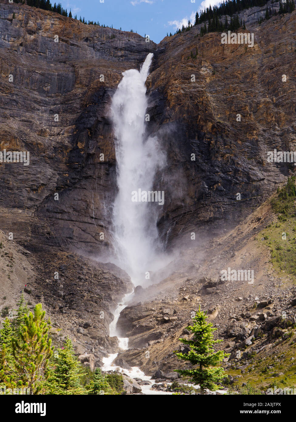 Takakkaw Falls, Yoho National Park, BC, Canada Stock Photo Alamy