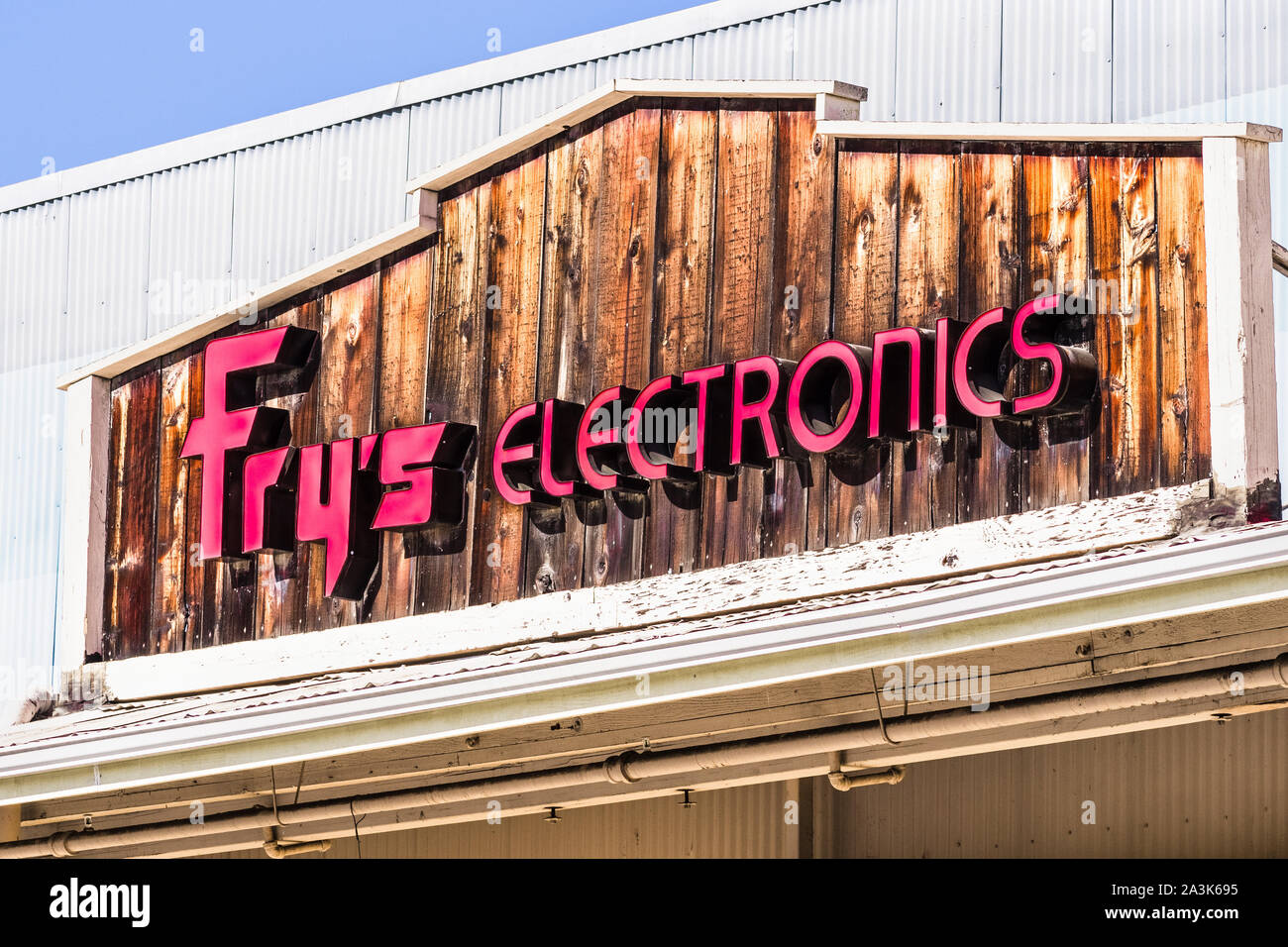 Oct 7, 2019 Palo Alto / CA / USA - Fry's Electronics store front, with a Wild West theme; Fry's is an American retailer of software, consumer electron Stock Photo